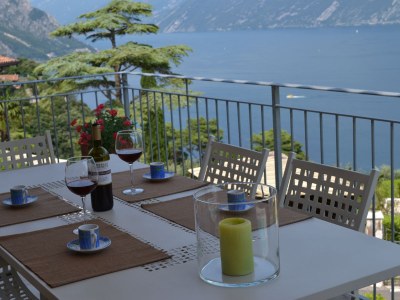 Holiday house Casa Maddalena with pool and lake view - Outdoor photo 2