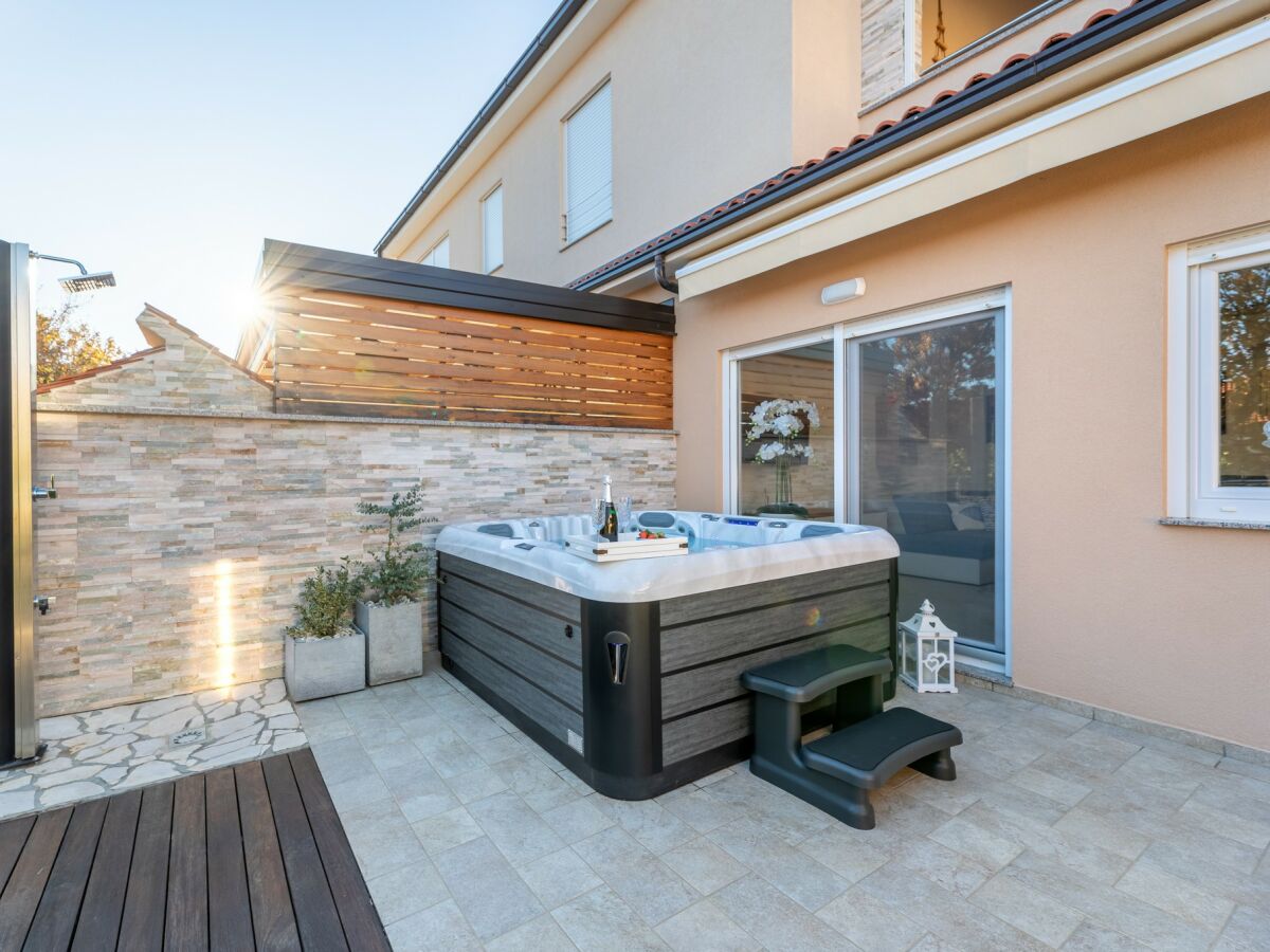 Holiday apartment Taja with whirpool - Outdoor photo 5