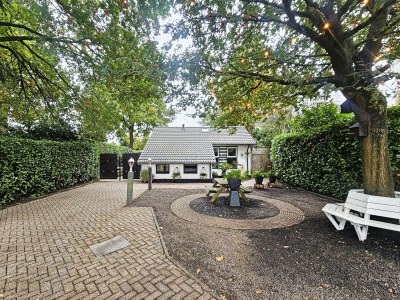 Holiday house Malerischer Aufenthalt in der Nähe von Stadt und See - Outdoor photo 7