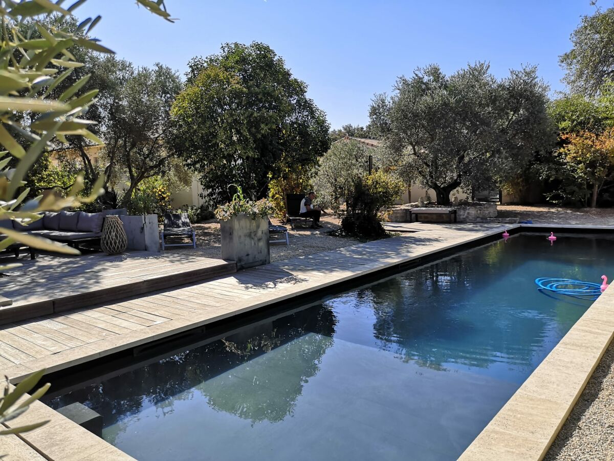 Holiday house "Les Dimanches" with private pool in a dream garden - Outdoor photo 2