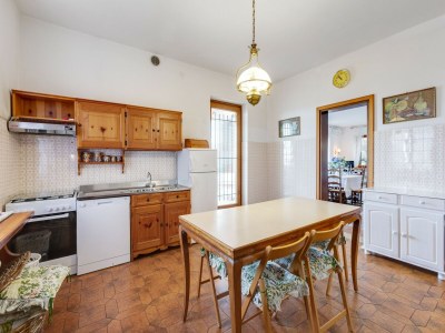 Villa Villa in Torri with Pool & Mountain Views - Features photo 10