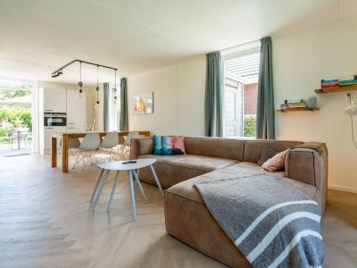 Holiday house Zeepeduinen 11 - Burgh Beach - Features photo 12