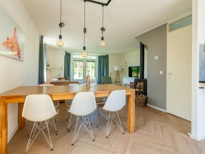 Holiday house Zeepeduinen 11 - Burgh Beach - Features photo 15