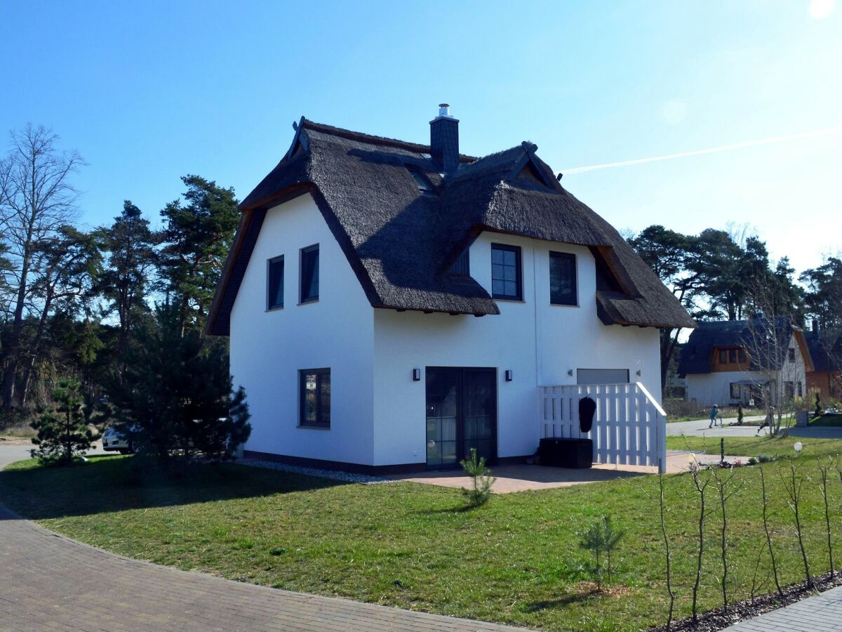 Holiday house Doppelhaushälfte Dock Nr. 7.0 in Zirchow - Outdoor photo 3