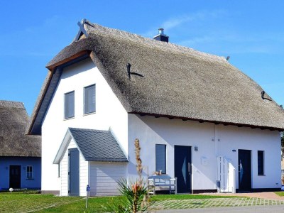 Holiday house Doppelhaushälfte Dock Nr. 7.0 in Zirchow - Outdoor photo 2