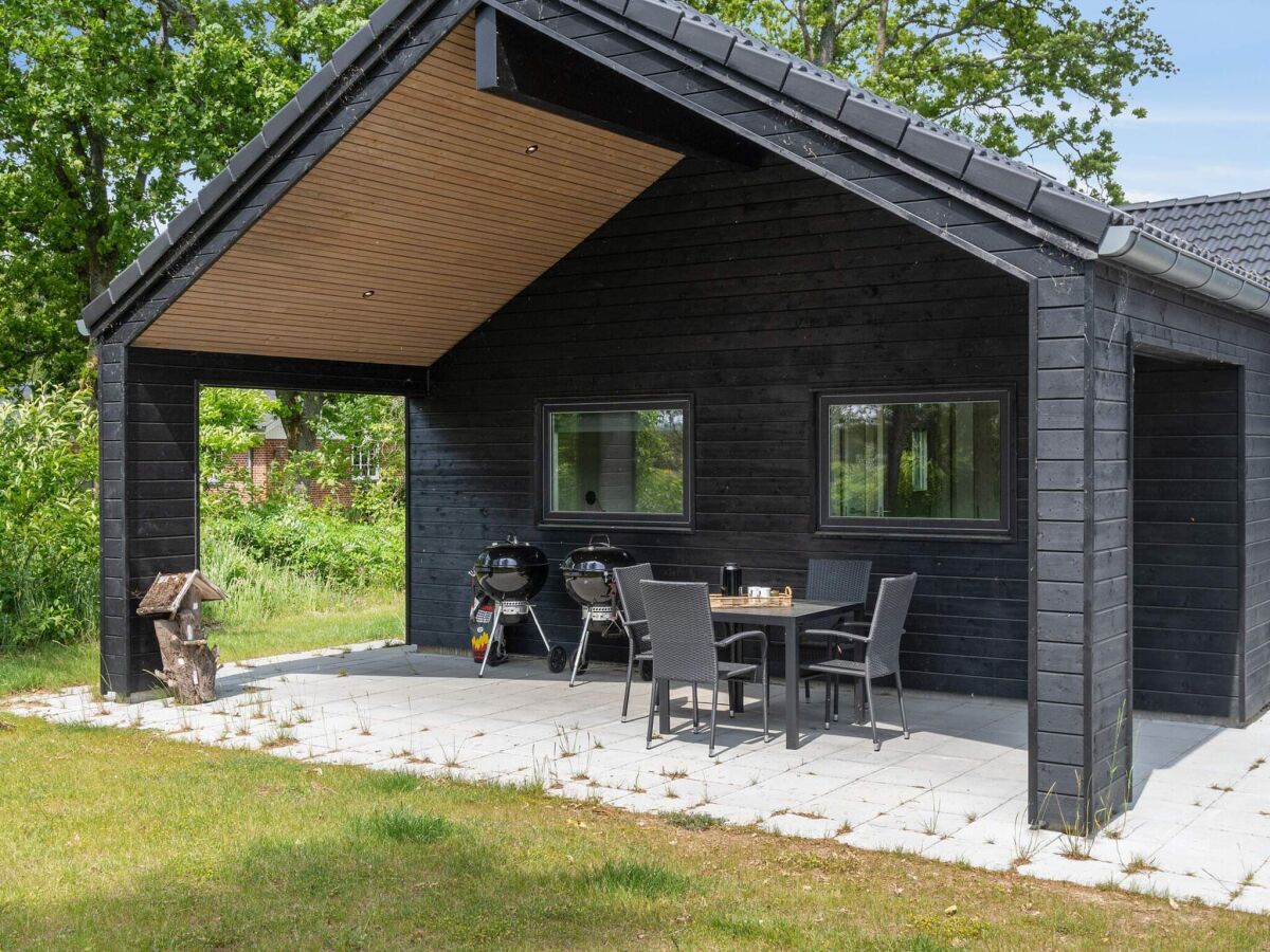 Holiday house Geraumiges Refugium fur 20 -- By Traum Ferienwohnungen - Outdoor photo 3