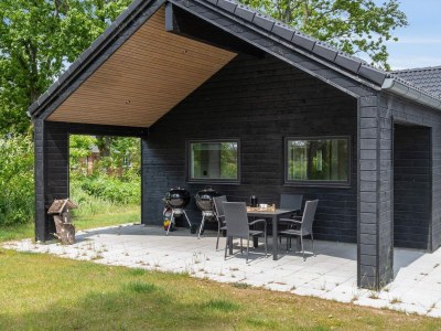 Holiday house Geraumiges Refugium fur 20 -- By Traum Ferienwohnungen - Outdoor photo 3