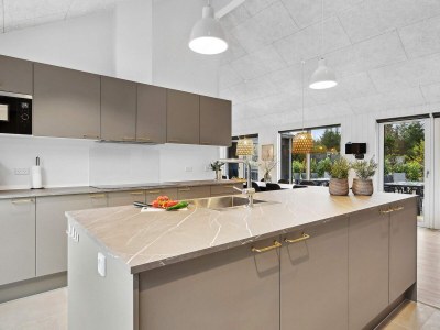 Holiday house Geraumiges Refugium fur 20 -- By Traum Ferienwohnungen - Outdoor photo 11