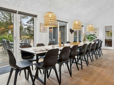 Holiday house Geraumiges Refugium fur 20 -- By Traum Ferienwohnungen - Outdoor photo 20