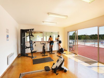 Holiday house Reihenhaus in Sauve mit Pool und Fitness - Outdoor photo 20