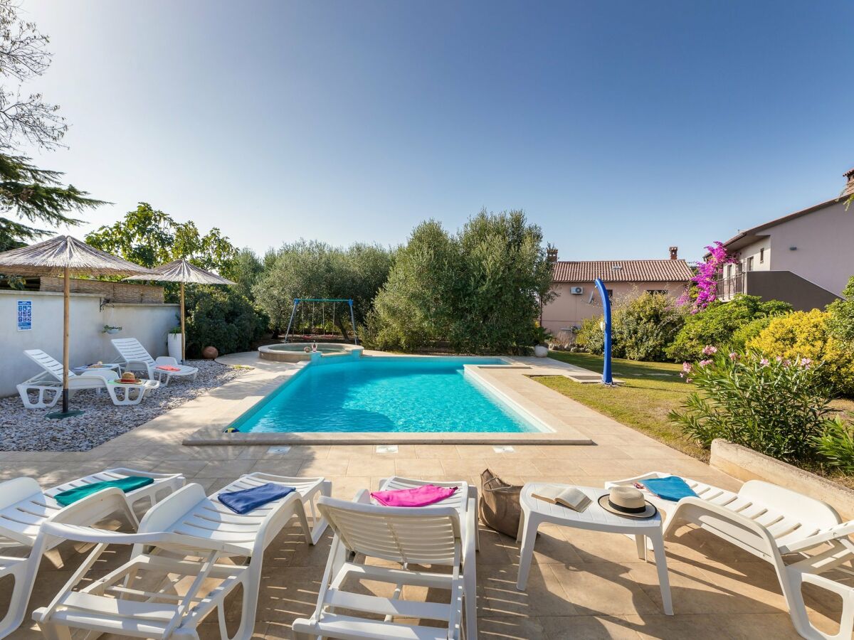 Apartment Sabi Relax Zone Apartment - Private Pool & Jacuzzi - Outdoor photo 5