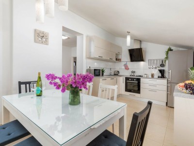 Apartment Sabi Relax Zone Apartment - Private Pool & Jacuzzi - Features photo 24