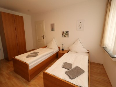 Apartment Holiday Home near Essen Trade Fair & Terrace - Features photo 17