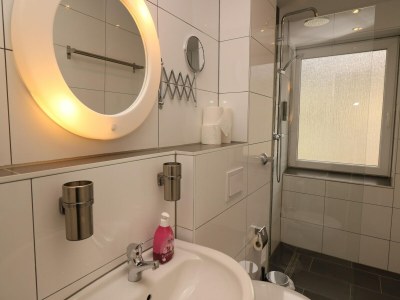 Apartment Holiday Home near Essen Trade Fair & Terrace - Features photo 21