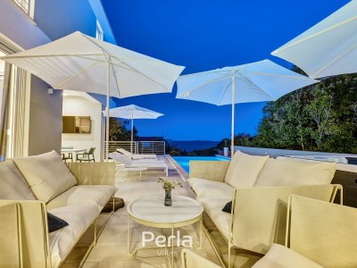 Villa with pool and sea view 80m from the beach KorÄ - Outdoor photo 14