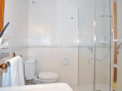 Apartment Roger de Flor [4527] - Features photo 27