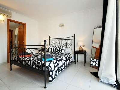 Apartment Roger de Flor [4527] - Features photo 33