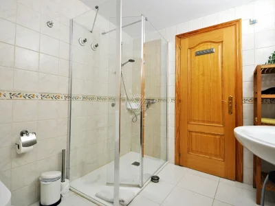 Apartment Roger de Flor [4527] - Features photo 35