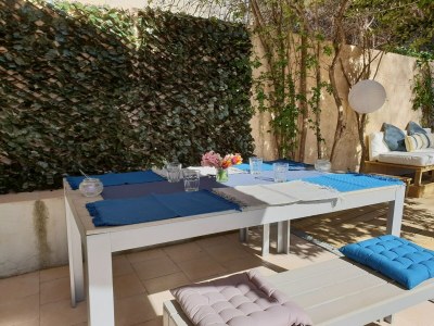 Holiday house Villa in Meounes-Les-Montrieux - Outdoor photo 6