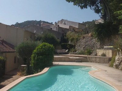 Holiday house Villa in Meounes-Les-Montrieux - Outdoor photo 7