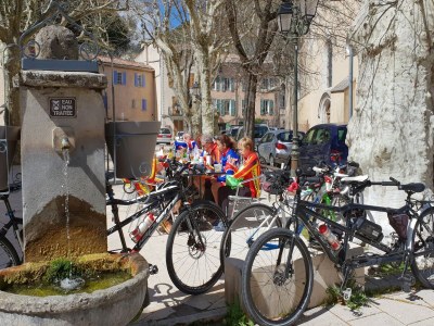 Holiday house Villa in Meounes-Les-Montrieux - Environment photo 32