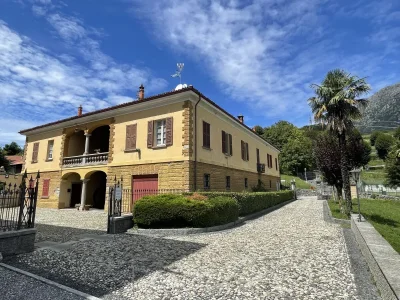 Holiday apartment Villa Camozzi Apartment in Grandola ed Uniti - Holiday apartment