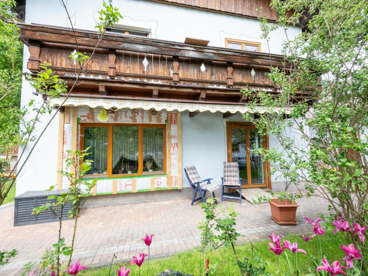 Apartment Apartment in Piesendorf near Ski Slopes - Outdoor photo 5