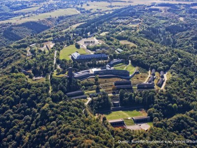 Holiday apartment Herrenhaus Burg Vlatten - Zum Hof - Environment photo 37