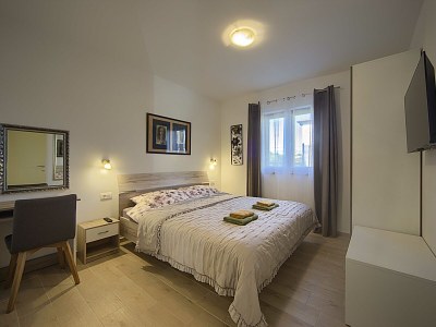 Villa Villa with pool Klarići - Features photo 18