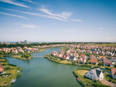 Holiday park Villa in Cadzand-Bad near North Sea Beach - Outdoor photo 2