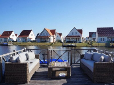 Holiday park Villa in Cadzand-Bad near North Sea Beach - Outdoor photo 3