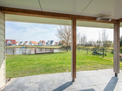 Holiday park Villa in Cadzand-Bad near North Sea Beach - Outdoor photo 3