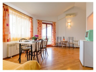 Holiday apartment LA VISTA with sea view near Pula - Features photo 26