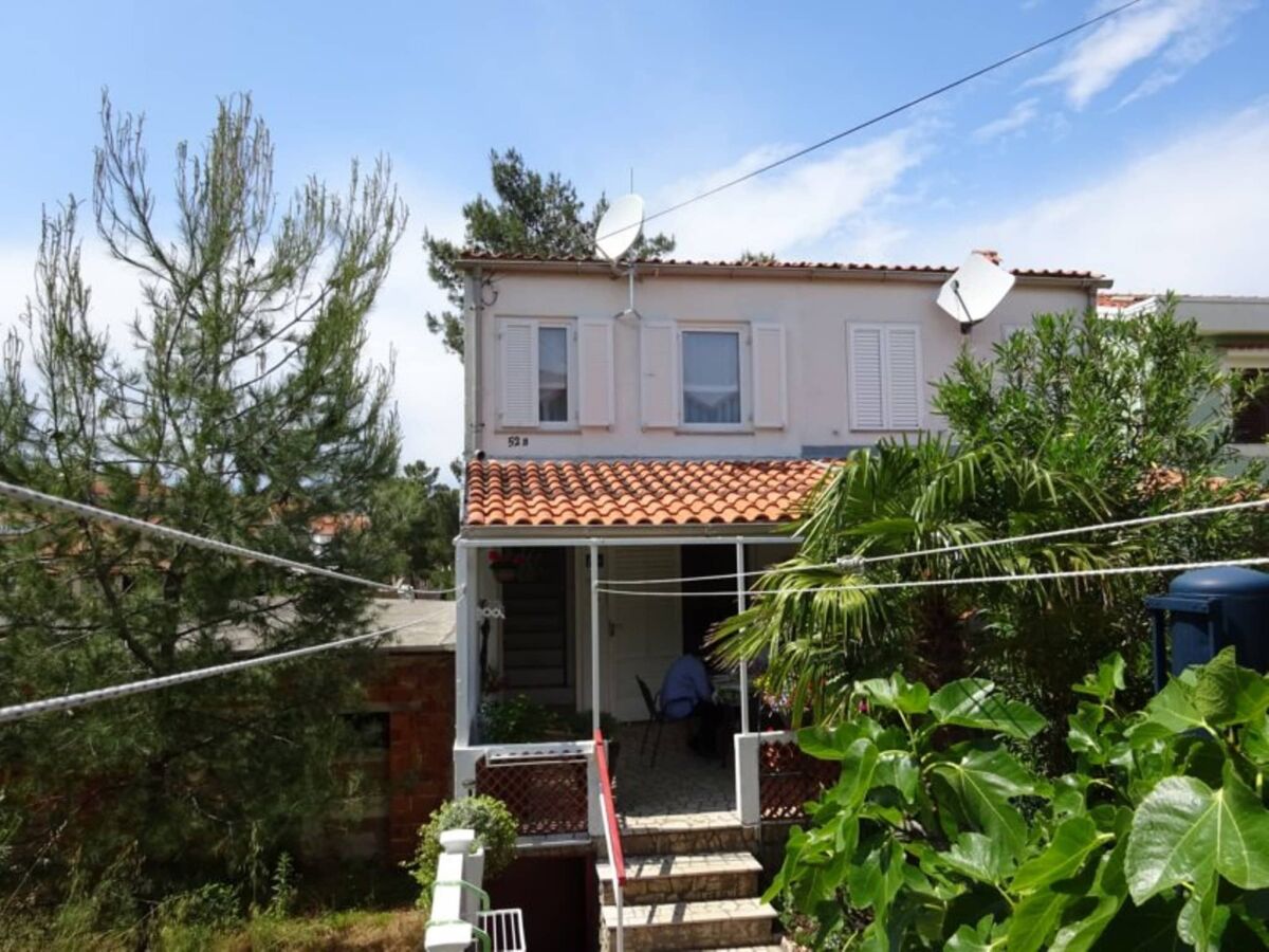 Apartment Apartment in Croatia with Balcony