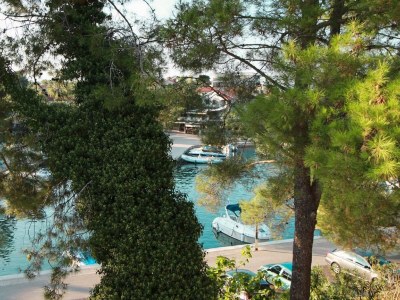 Apartment Apartment in Croatia with Balcony - Outdoor photo 3