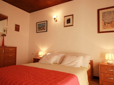 Apartment Apartment in Croatia with Balcony - Features photo 6