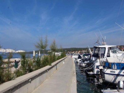 Apartment Apartment in Croatia with Balcony - Environment photo 25
