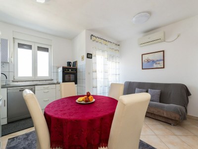 Apartment Gemütliche Ferienwohnung in Meeresnähe in Malinska - Features photo 19