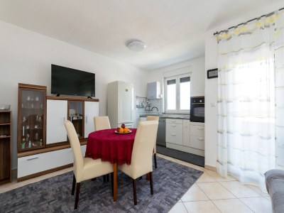 Apartment Gemütliche Ferienwohnung in Meeresnähe in Malinska - Features photo 20