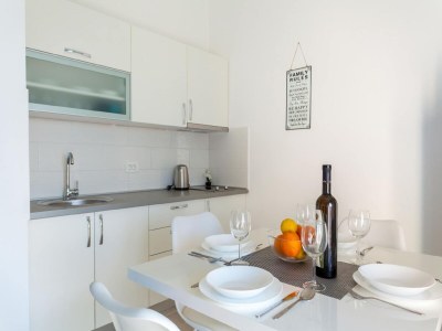 Apartment Wohnung in Omisalj am Strand - Features photo 11
