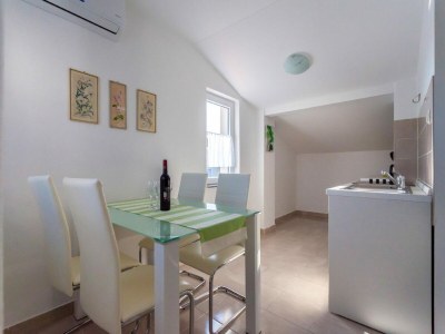 Apartment Wohnung in Sveti Vid nahe der Adria - Features photo 12