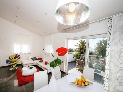 Apartment Luxurious Apartment in Zadar with Garden - Features photo 13