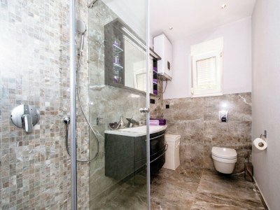 Apartment Luxurious Apartment in Zadar with Garden - Features photo 27