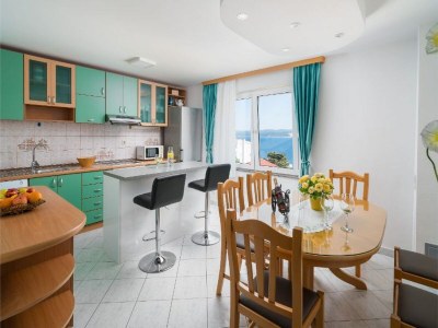 Apartment Apartments Tomas - Four Bedroom Apartment with Balcony(A4) - Features photo 2