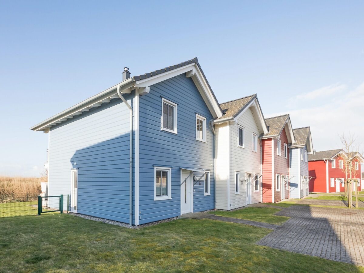 Holiday house Exklusiv eingerichtetes Ferienhaus in Strandnähe - Outdoor photo 3