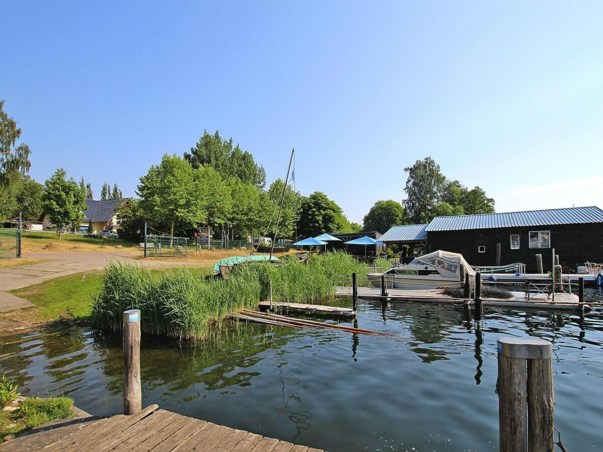 Apartment Ferienwohnung, Röbel an der Müritz - Outdoor photo 5