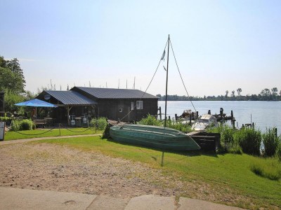 Apartment Ferienwohnung, Röbel an der Müritz - Outdoor photo 3