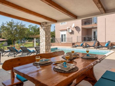 Holiday house Villa Lara with private pool - Outdoor photo 6