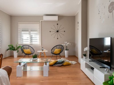 Holiday house Villa Lara with private pool - Features photo 13