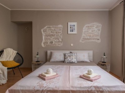 Holiday house Villa Lara with private pool - Features photo 34